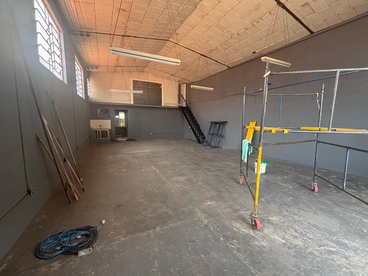 Loja-Salão, 220 m² - Foto 2